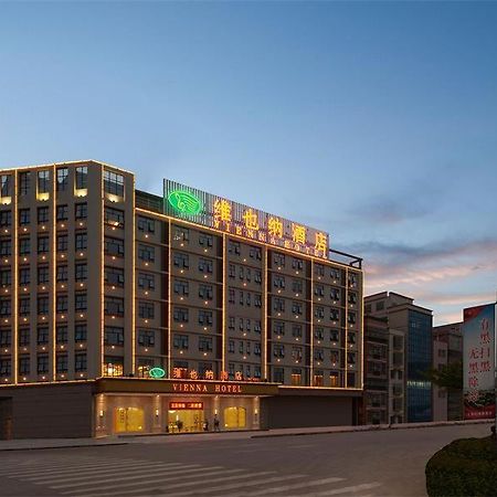 Vienna Hotel Huiyang Sanhe Square Huizhou  Exterior photo